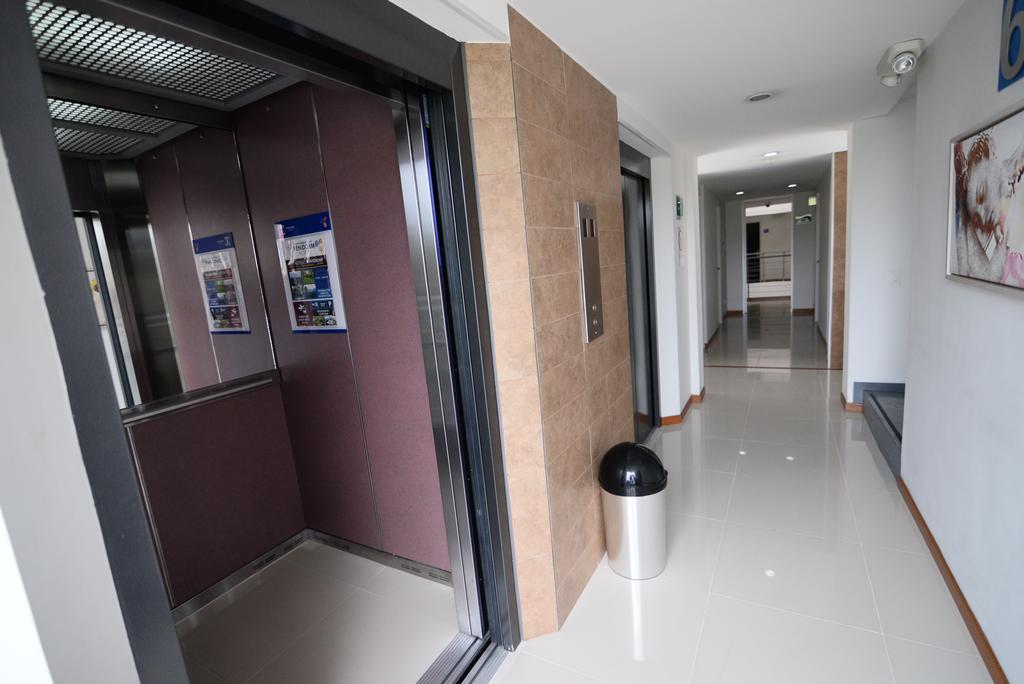 Benidorm Hotel Manizales Exteriér fotografie